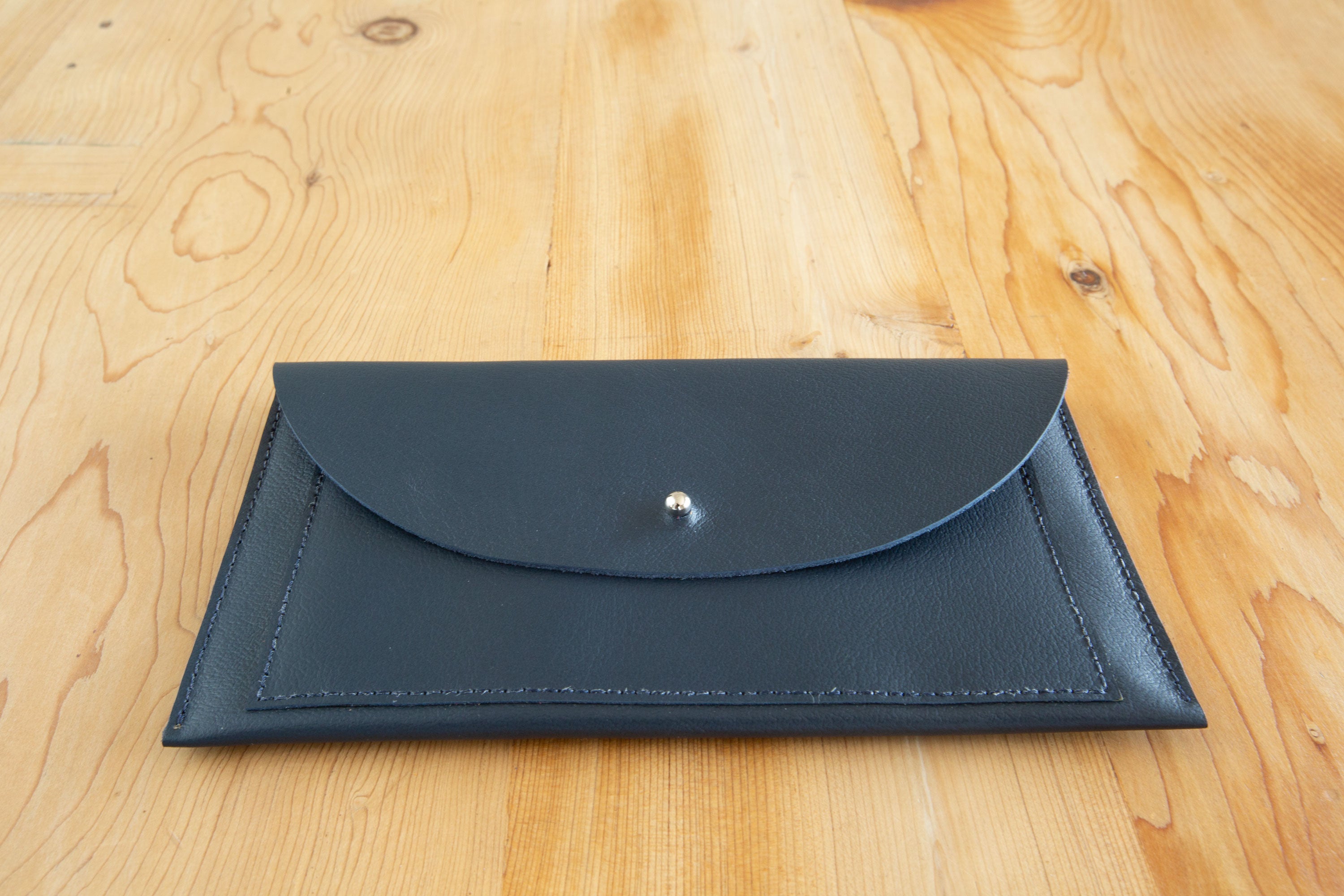 Sama Clutch Wallet - Lyliad