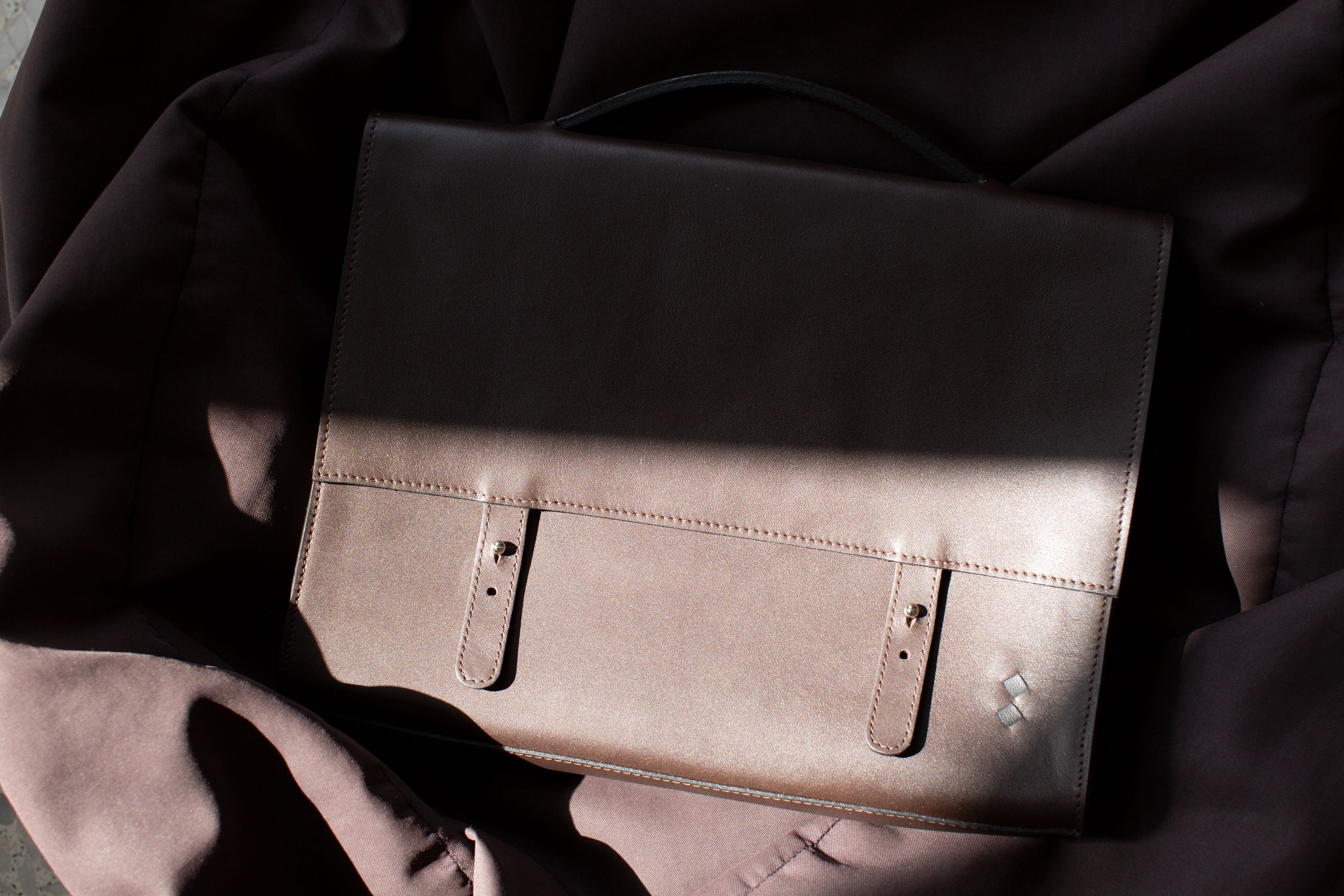 Toto Messenger Bag - Lyliad